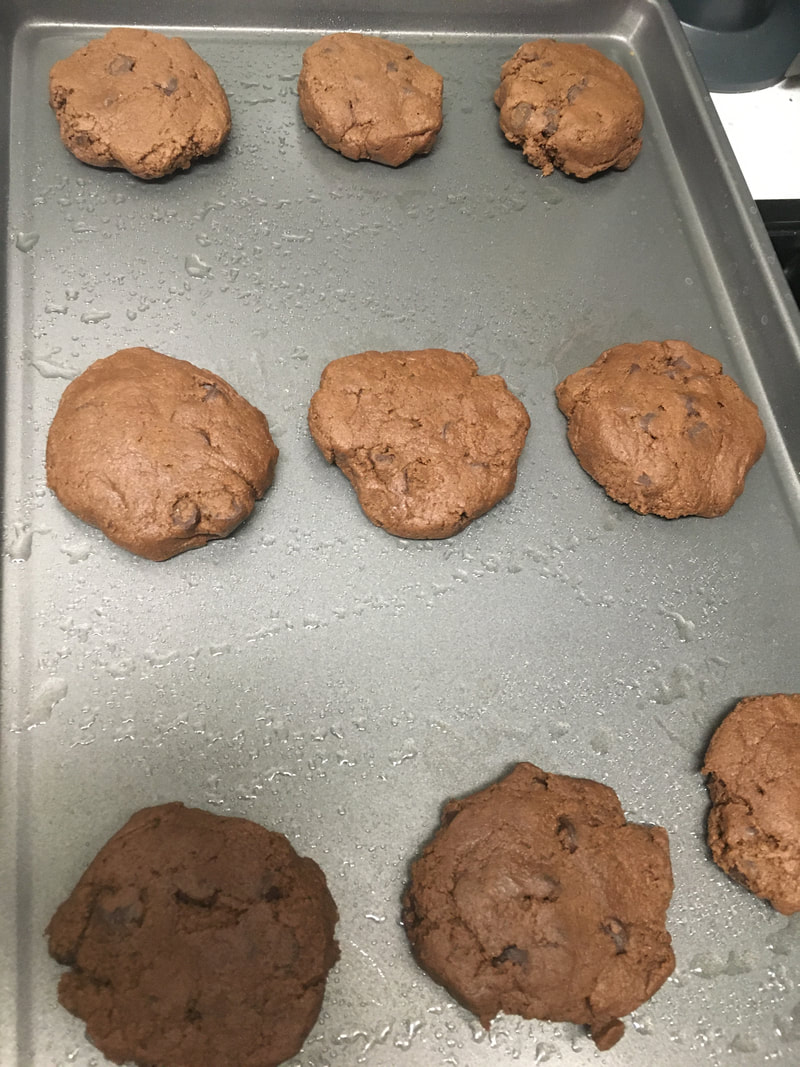 vegan gluten free pumpkin chocolate cookies before baking